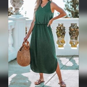 Elegant Green Sleeveless Maxi Dress